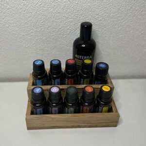 Aroma-Kreativ-Ecke Treppe Basis für 10 ÖleFlaschen und Abstellfläche für Zubehör